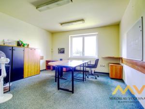 Pronájem skladu, Hradec Králové - Kukleny, Kudrnova, 300 m2