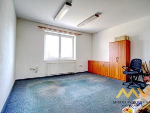 Pronájem skladu, Hradec Králové - Kukleny, Kudrnova, 300 m2