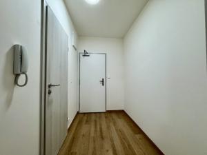 Pronájem bytu 1+kk, Zlín, Nad Stráněmi, 28 m2