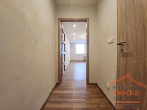 Prodej bytu 1+kk, Hradec Králové, Kejzlarova, 30 m2