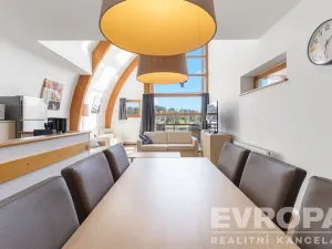 Prodej atypického bytu, Lipno nad Vltavou - Slupečná, 95 m2