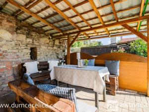 Prodej rodinného domu, Čečelice, Nouzov, 93 m2