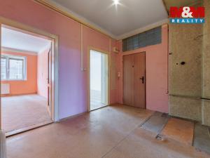 Prodej bytu 3+1, Cheb, Palackého, 83 m2