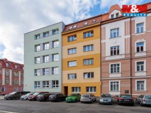 Prodej bytu 3+1, Cheb, Palackého, 83 m2