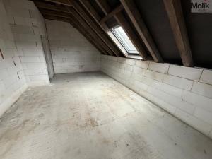 Prodej rodinného domu, Nové Mitrovice, 292 m2