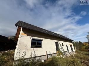 Prodej rodinného domu, Nové Mitrovice, 292 m2