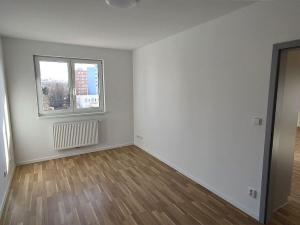 Pronájem bytu 2+1, Strakonice - Strakonice II, Dukelská, 58 m2