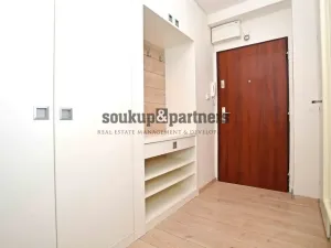 Pronájem bytu 2+1, Praha - Vršovice, V olšinách, 52 m2