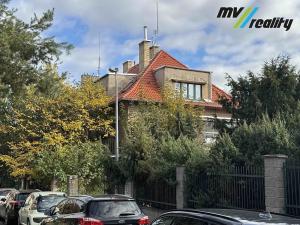 Pronájem bytu 2+kk, Praha - Břevnov, Cvičebná, 32 m2