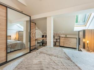 Prodej bytu 2+kk, Praha - Smíchov, Holubova, 48 m2