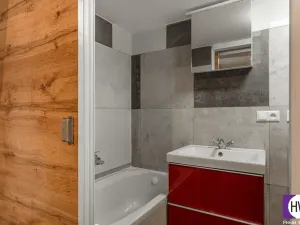 Prodej ubytování, Praha, Husitská, 16 m2