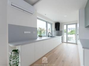 Prodej rodinného domu, Nebovidy, 359 m2