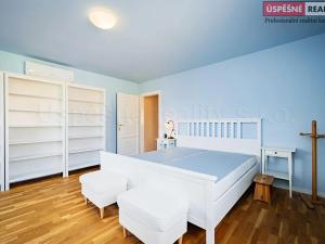 Prodej vily, Praha - Slivenec, Opálová, 282 m2