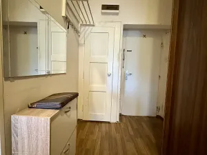 Pronájem bytu 2+kk, Praha - Michle, Elektrárenská, 40 m2