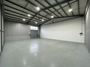 Pronájem skladu, Praha - Horní Počernice, Bystrá, 107 m2