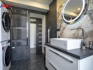 Prodej bytu 3+kk, Litvínov - Horní Litvínov, Podkrušnohorská, 76 m2