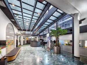 Pronájem obchodního prostoru, Praha, Krakovská, 300 m2