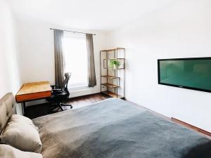 Prodej bytu 2+kk, Praha - Troja, Mazurská, 51 m2