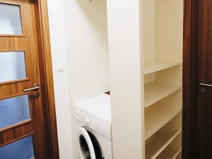 Prodej bytu 2+kk, Praha - Troja, Mazurská, 51 m2