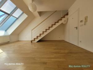 Prodej bytu 2+kk, Tišice - Chrást, Boleslavská, 72 m2