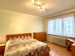 Prodej bytu 2+1, Cheb, Kosmonautů, 51 m2