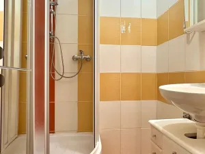 Prodej bytu 2+1, Cheb, Kosmonautů, 51 m2