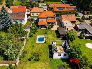 Prodej rodinného domu, Černuc, 126 m2