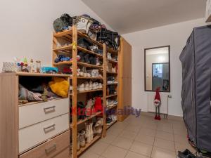 Prodej rodinného domu, Kadaň, Třešňová, 405 m2