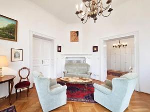 Pronájem bytu 3+1, Praha - Staré Město, Konviktská, 113 m2