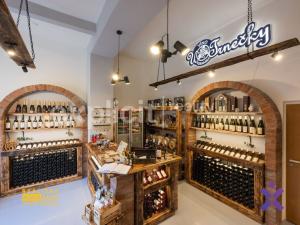 Pronájem obchodního prostoru, Luhačovice, Leoše Janáčka, 37 m2