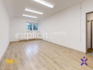 Pronájem výrobních prostor, Zlín, U Tescomy, 174 m2