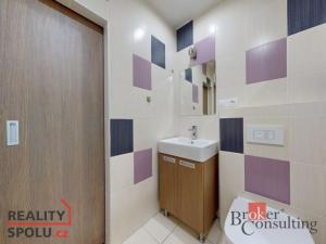 Pronájem bytu 1+1, Chomutov, Jiráskova, 36 m2