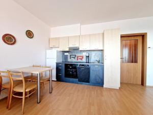 Pronájem bytu 1+kk, Olomouc - Řepčín, gen. Píky, 39 m2