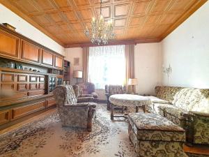 Prodej rodinného domu, Nové Strašecí, Nádražní, 350 m2