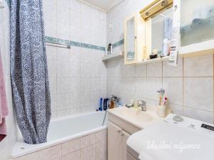 Pronájem bytu 2+kk, Praha - Bohnice, Čimická, 44 m2