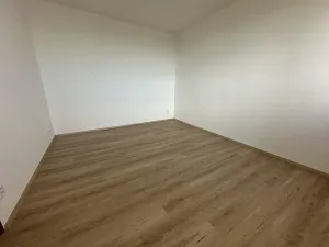 Pronájem bytu 3+1, Praha - Strašnice, Černokostelecká, 68 m2