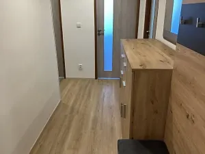 Pronájem bytu 3+1, Praha - Strašnice, Černokostelecká, 68 m2