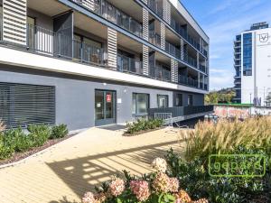 Pronájem bytu 2+kk, Praha - Modřany, Mezi vodami, 52 m2