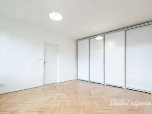 Pronájem bytu 4+kk, Praha - Podolí, Jeremenkova, 94 m2