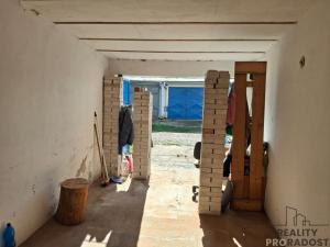 Pronájem garáže, Hodonín, 18 m2