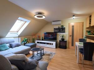 Prodej rodinného domu, Hustopeče, Šafaříkova, 190 m2