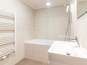 Pronájem bytu 2+kk, Olomouc, Eduarda Hamburgera, 65 m2