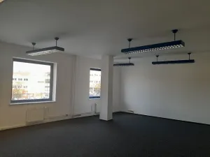 Pronájem kanceláře, Třebíč, Komenského nám., 25 m2