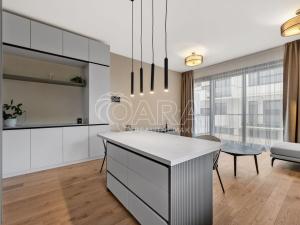 Pronájem bytu 2+kk, Praha - Troja, Pod Hrachovkou, 61 m2