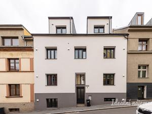 Pronájem bytu 1+kk, Praha - Záběhlice, Za návsí, 29 m2