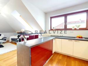 Prodej bytu 3+kk, Hluboká nad Vltavou, Masarykova, 83 m2