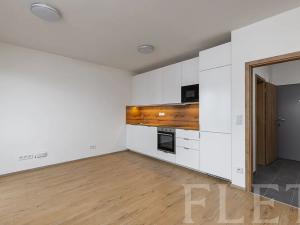 Pronájem bytu 1+kk, Praha - Košíře, Fabiánové, 30 m2