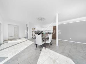 Prodej rodinného domu, Krakovany, 163 m2