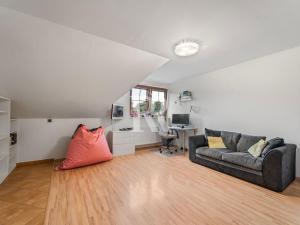 Prodej rodinného domu, Libčany, 280 m2