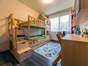 Prodej bytu 3+1, Zlín, Moravská, 69 m2